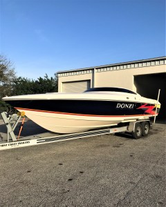 Donzi, boat painting, hi performance, Awlgrip, fast boat